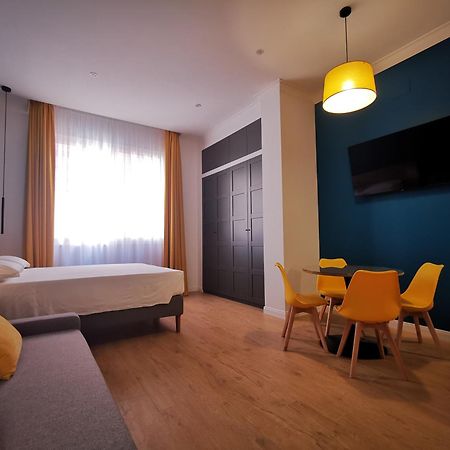 Cattaro 65 - Flexible Check-In Apartments Bari Exterior foto