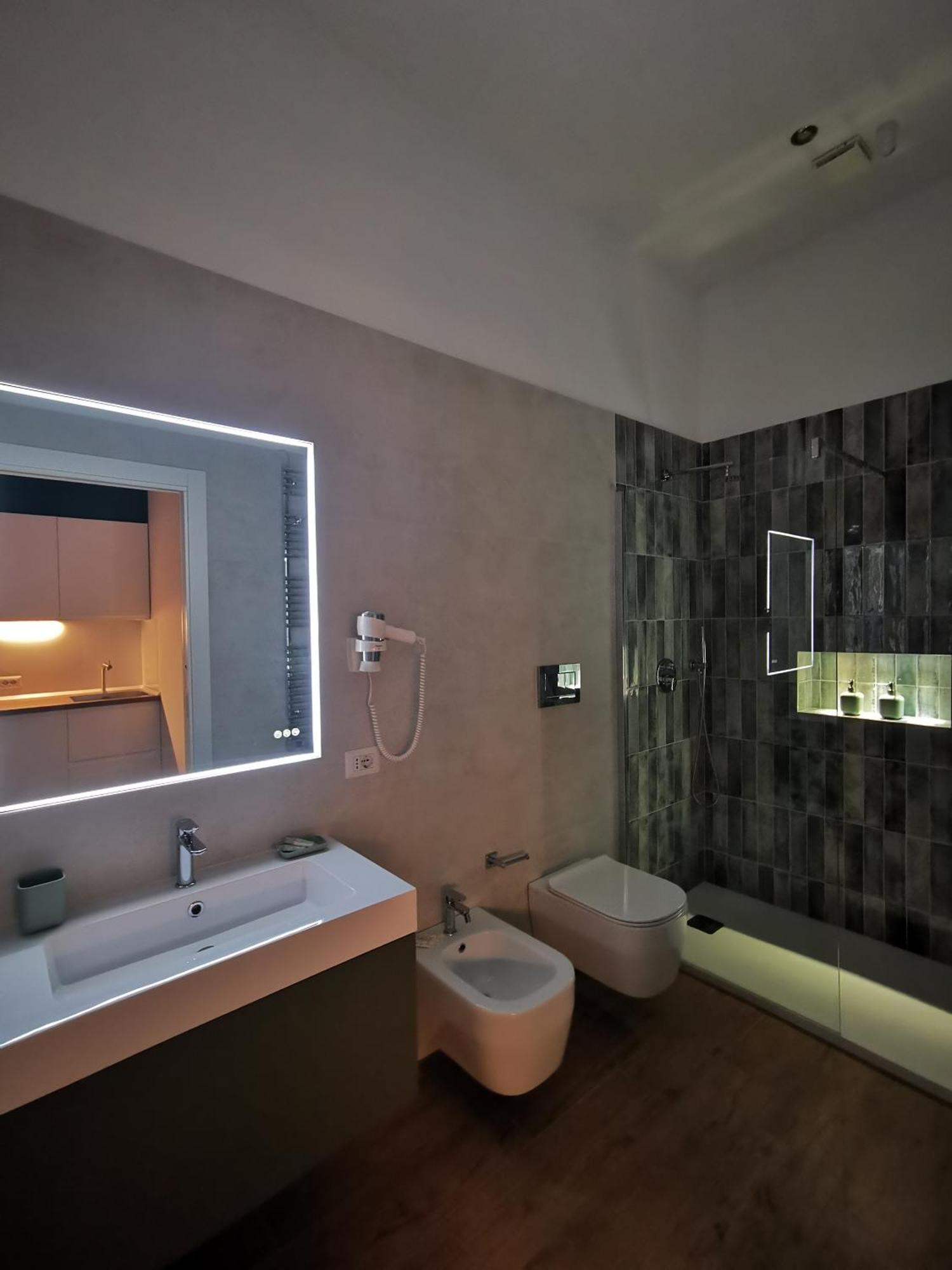 Cattaro 65 - Flexible Check-In Apartments Bari Exterior foto